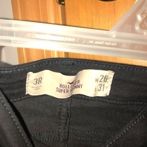 BRAND NEW! Hollister jeans!